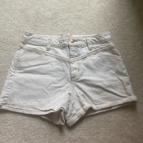 Universal Thread Other - Cream Denim Shorts